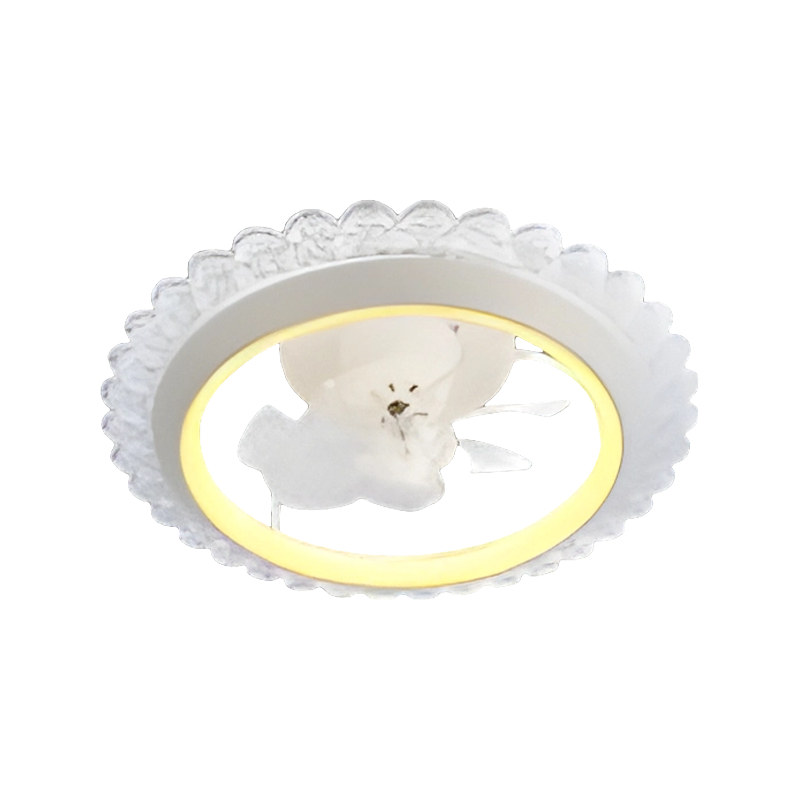 Ventilatore da soffitto oscillante per camera da letto con luce Ventilatore da soffitto oscillante per camera da letto con luce