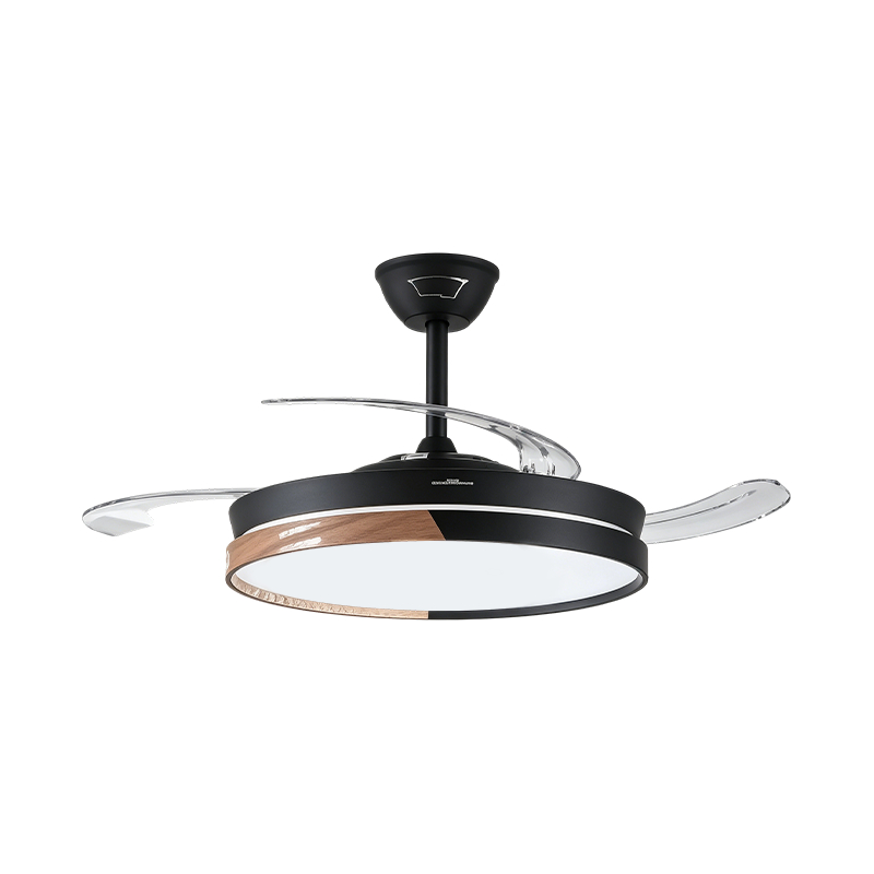 Luce per ventilatore retrattile con venature del legno rustico Luce per ventilatore retrattile con venature del legno rustico